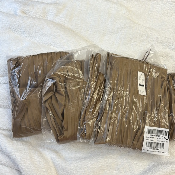 NWT J. Crew Gwyneth pleated midi slip skirt in Camel BN757 - Picture 8 of 8